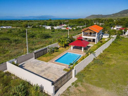 Villa Mercedes - Private Pool & Sunset Views - Ocoa Bay in San Jose de Ocoa