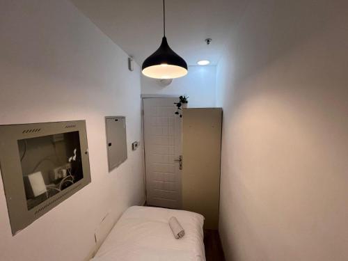 Elite Single Suite Room Partition In Tecom, Dubai (Foto 8)