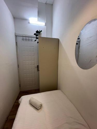 Comfort Nock Partition Room Near Mall Of emirates, Dubaj (zdjęcie 4)