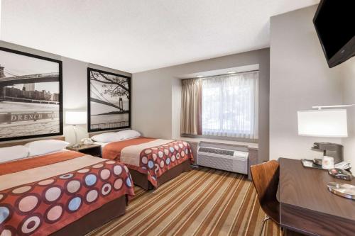 Super 8 By Wyndham Schenectady - Albany Area in Rotterdam (NY)