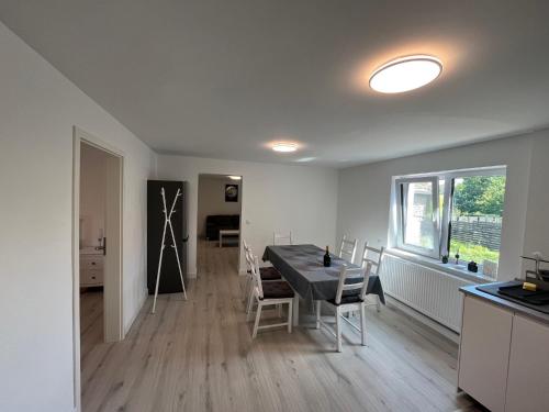 Black Forest Gate Apartment in Neuhausen (Baden-Wurttemberg)