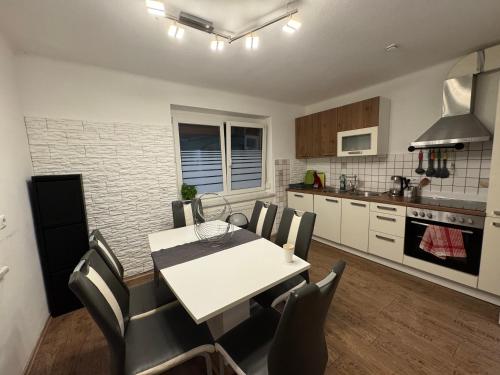 Urlaub mit Bergblick - Ferienhaus in Bad Bleiberg in 巴德布萊貝格