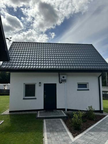 Dom wypoczynkowy Leśny Zakątek 2 nad jeziorem (Dom wypoczynkowy Lesny Zakatek 2 nad jeziorem) in โรบุญ