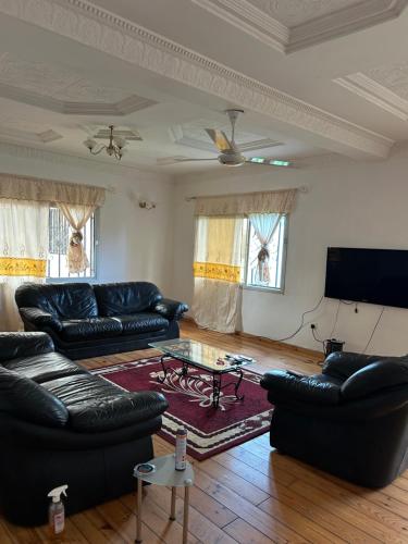 John Masarr Apartments in 畢吉婁