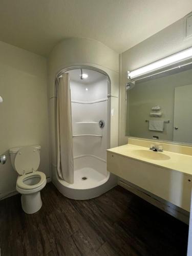 Parkside Inn by PHG - Sweetwater