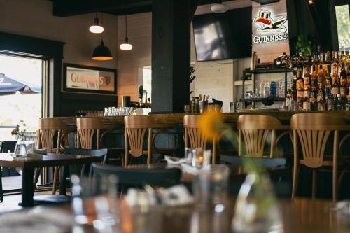 ห้องอาหาร, MacTaverne in วัล-เดวิด (QC)