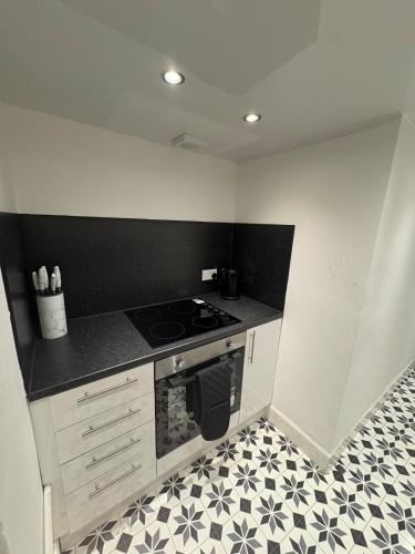 2BR, Sleeps 6, Glasgow Green, Free Parking & Walk Dist to City Centre, Glasgow (photo 10)