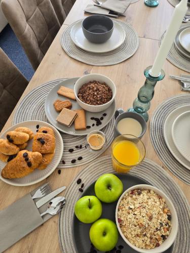 餐飲選擇, Large apartment near Munich in 伊斯曼寧