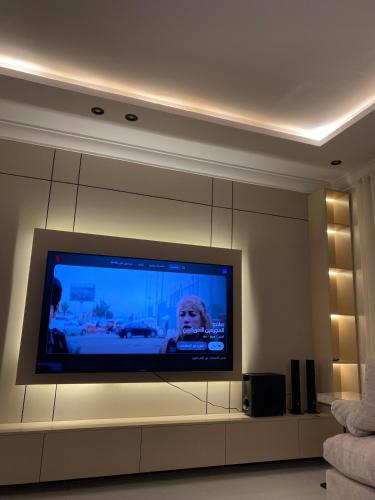 شقة مودرن في حي الملقا دخول ذاتي - image 2