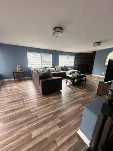 2 Mins Walk To Benz Stadiumarcade Game Sleeps 11 in Vine City