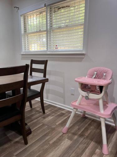 2 Mins Walk To Benz Stadiumarcade Game Sleeps 11 in Vine City