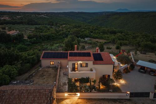 Villa PERLA VERDE in Kunj