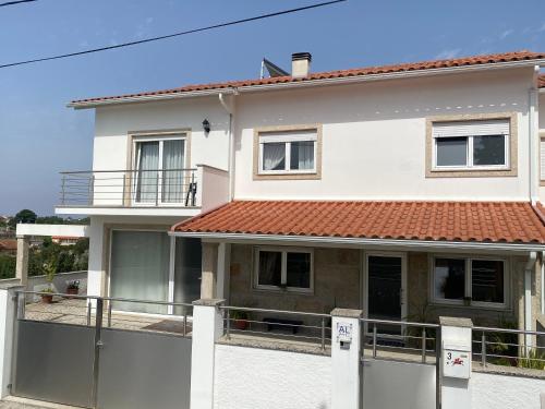 Chez Ilda - Casa da Ilda Alojamento Local in เนลาส