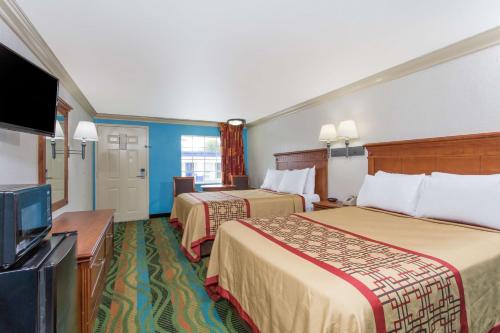 Days Inn by Wyndham Virginia Beach Town Center - image 14