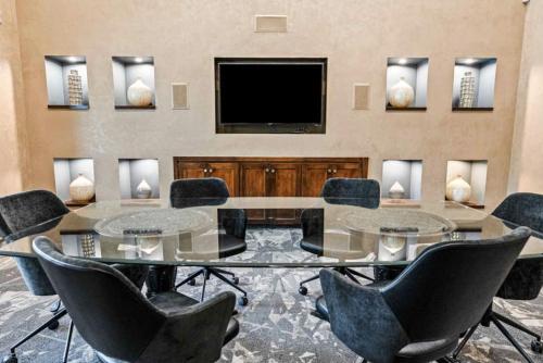 Resort Style Apartment/Home - The Woodlands detail
