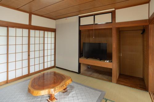 Tokiwaya