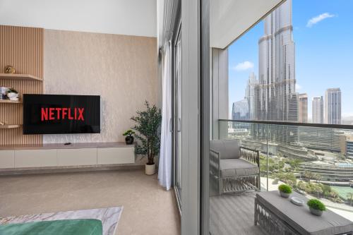Burj Khalifa and Dubai Fountian Direct View - Luxury 2BR Flat - Downtown Dubai, Dubai (photo 2)