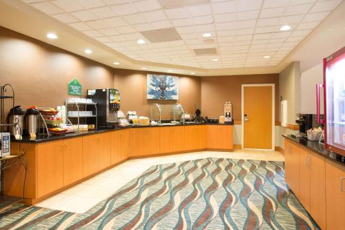 餐飲選擇, 溫蓋特溫德姆集團酒店加爾納拉雷南店 (Wingate by Wyndham Garner/Raleigh South) in 北卡羅來納州加納 (NC)