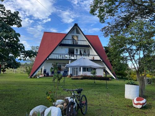 Granja-Chalet Arkadia