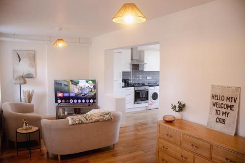 Perfect for 4 - 2 Bedroom 2 Bathroom Apartment Bermondsey, Tower Bridge, London Eye, Londra