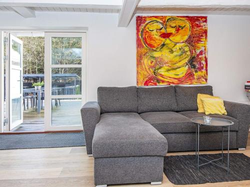 Comoditats, 6 person holiday home in Allingåbro-By Traum (6 person holiday home in Allingabro-By Traum) in Norager