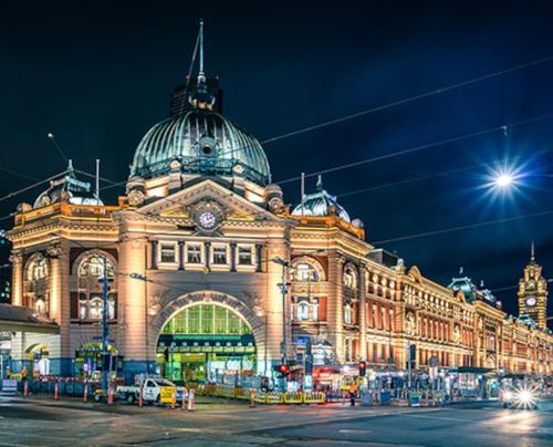 1 BR Heritage Stay - 1 Min Walk to Flinders Station - image 4