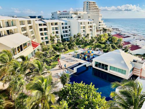 Solymar Beach Condos, Cancún