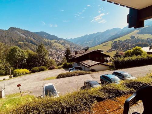 Charmant T2 à La Clusaz avec belle terrasse - FR-1-459-247 - image 2