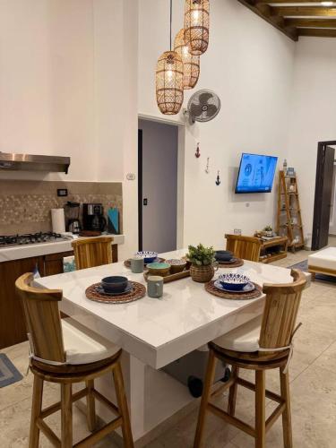 Jasibe Oceanside in Amatecampo - Steps to beach - Flexible Checkout in 聖佩德羅馬薩胡亞特