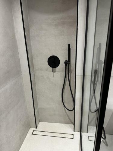 LUXE - Luxury Studio - Modern and Cozy - image 13