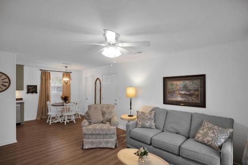 Hanks Place – khách sạn tại E Main