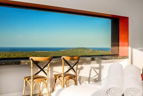 Sundays at Byron in Byron Bay Surroundings