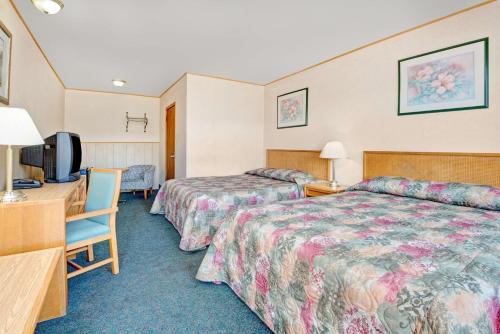 2 double beds
