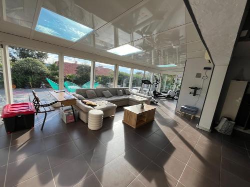 Grande maison zen gîte à louer Picoudon