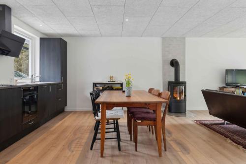 Comoditats, Holiday Home In 1St Row By The Limfjord in Thyholm