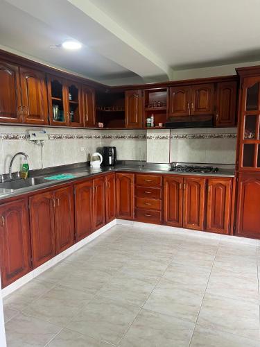 Kitchen, Hostal Comunidad HBT in Poblado