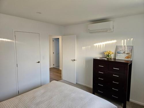 New spacious townhouse, Auckland (Foto 10)