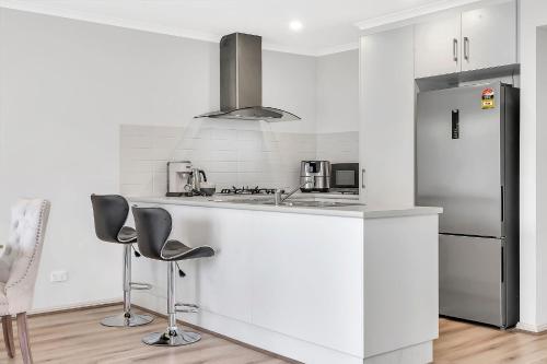 Létesítmények, East Haven Creek in Salisbury