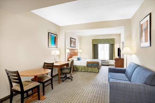 Wingate by Wyndham Atlanta/Fairburn