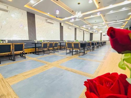 New Baba Ramdev Hotel & Restaurant in Balotra