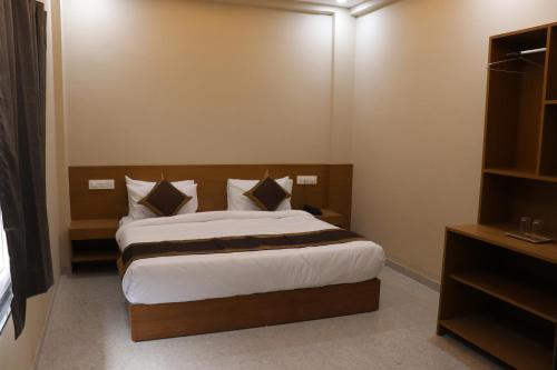 New Baba Ramdev Hotel & Restaurant in Balotra