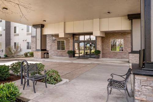 ทัศนียภาพภายนอกโรงแรม, Comfort Suites Eugene University in ยูจีน (OR)
