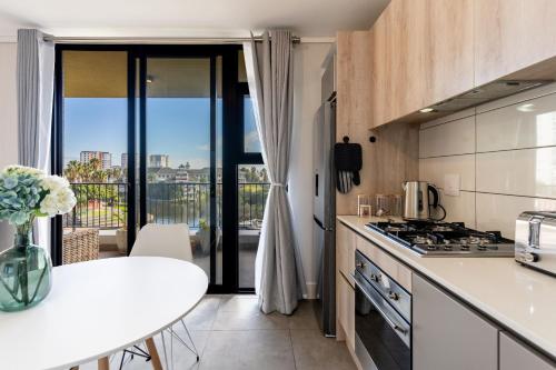 Waters Edge Apartments by Propr - image 13