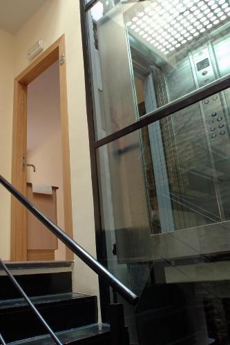 AinB Picasso-Corders Apartments - image 11