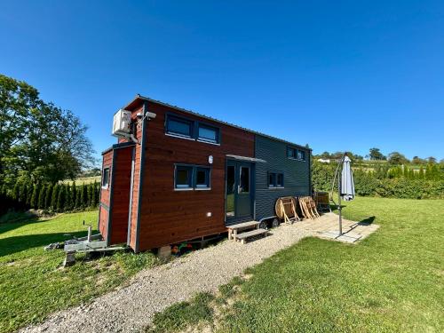 Tiny House Abenteuer mit Hot Tub in Wallern an der Trattnach