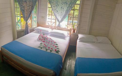1 bunk bed
