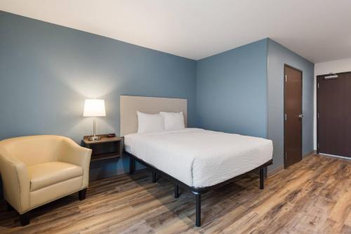 WoodSpring Suites Tampa Airport North Veterans Expressway in Tampa, USA