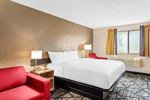 Quality Inn & Suites Howe - Sturgis