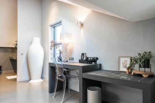 Fresh, Modern suite near top city hotspots, Oss (photo 6)