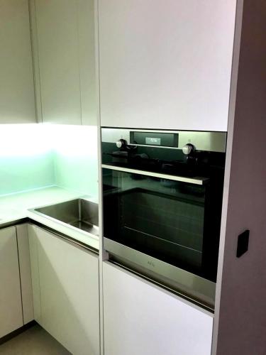 Konyha, Modern 1 Bedroom F1 Monaco Port in Quartier du Port